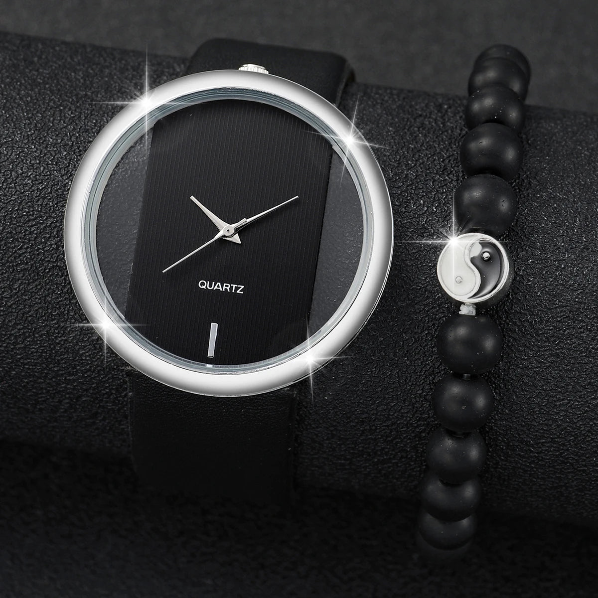 4PCS/Set Women's Fashion Watch Leather Strap Simple Couple Quartz Watch with Black White Bagua Beaded Bracelet